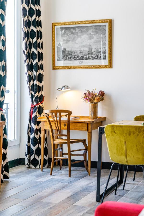 Appartement Vue Vieux-port Et Notre Dame, Atypique, Calme, Clim, T2 Chic *